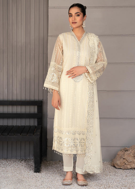 Kurta Set in Off-white by Agha Jaan - EOP8361 | Laam.pk