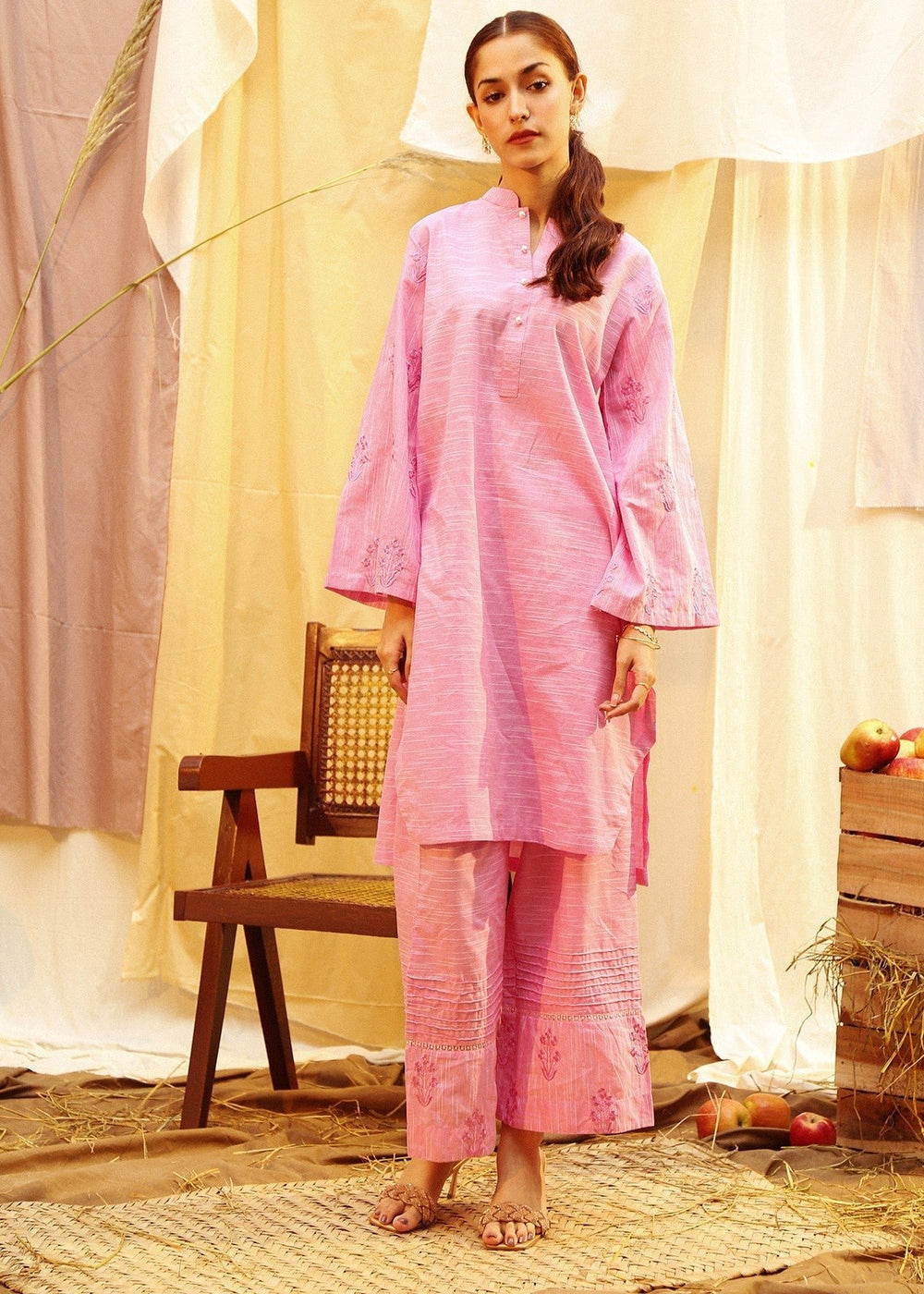Kurta Set in Pink by Aster - VRU1011 | Laam.pk
