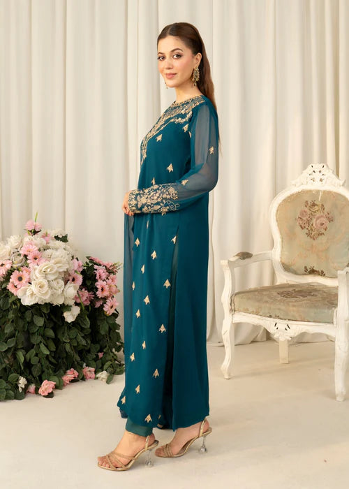 Kurta Set in Teal by Agha Jaan - YGX0746